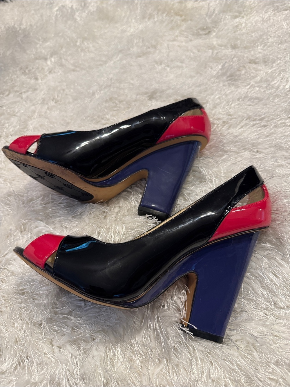 Women’s Patent Peep-Toe Block Heel Pumps - Black, Deep Purple Heel, and Hot Pink - Picture 3 of 14